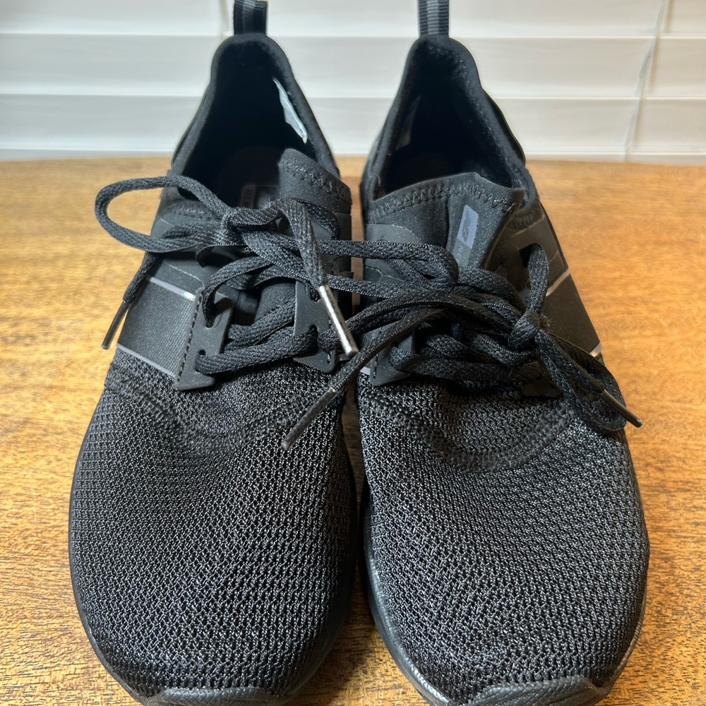 New Balance Black Sneakers with Mesh